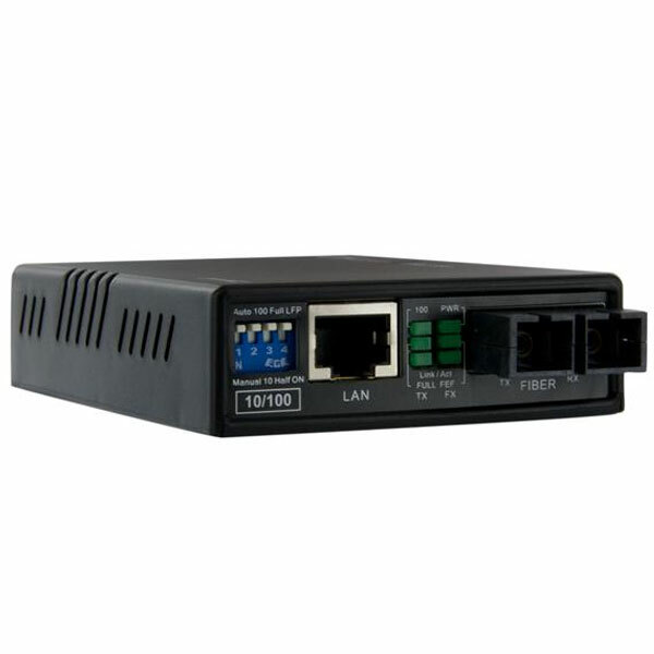 StarTech Fiber to Ethernet Media Converter SC MCM110SC2